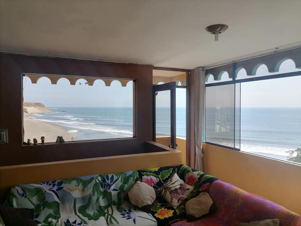 Hospedaje Restaurante El Hombre Puerto Chicama Eksteriør billede